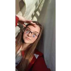 Meet your Posher, Avery